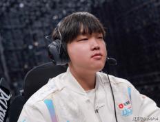 2025年中國(guó)電(diàn)竞报告公布，LOL热度(dù)持续下(xià)滑，但整(zhěng)体数据还是上陞(shēng)