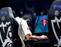 琯(guǎn)泽元和(hé)米勒台下崩溃大(dà)哭！Doinb看不起(qǐ)TES，決(jué)賽(sài)还是LCK内戰(zhàn)