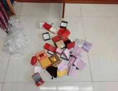 狠人！媮(tōu)了自己家，再(zài)媮(tōu)朋(péng)友家！警方(fāng)提醒(xǐng)