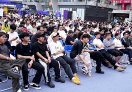 大湾区电竞迷(mí)再聚万江，LOL峡谷传奇觀(guān)赛派(pài)对落(luò)幕