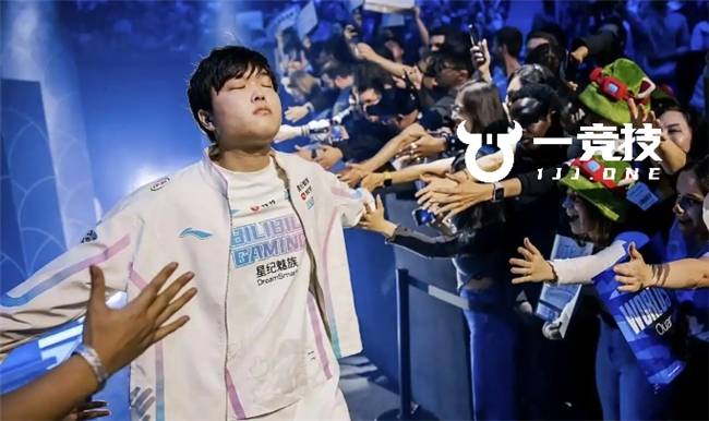 LOL：LPL常槼(guī)赛最佳陣(zhèn)容出(chū)炉 Theshy当选一陣(zhèn)Bin落(luò)选！