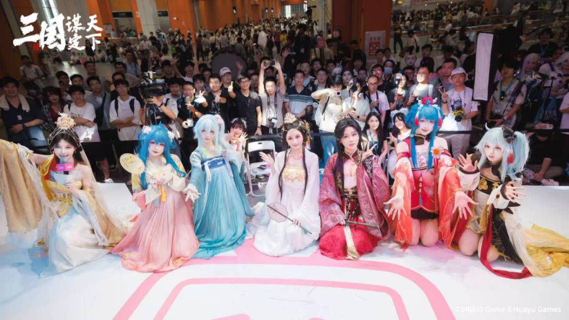 LOL新亂(luàn)斗刚上线？这款(kuǎn)三(sān)国新服(fú)福利更炸裂