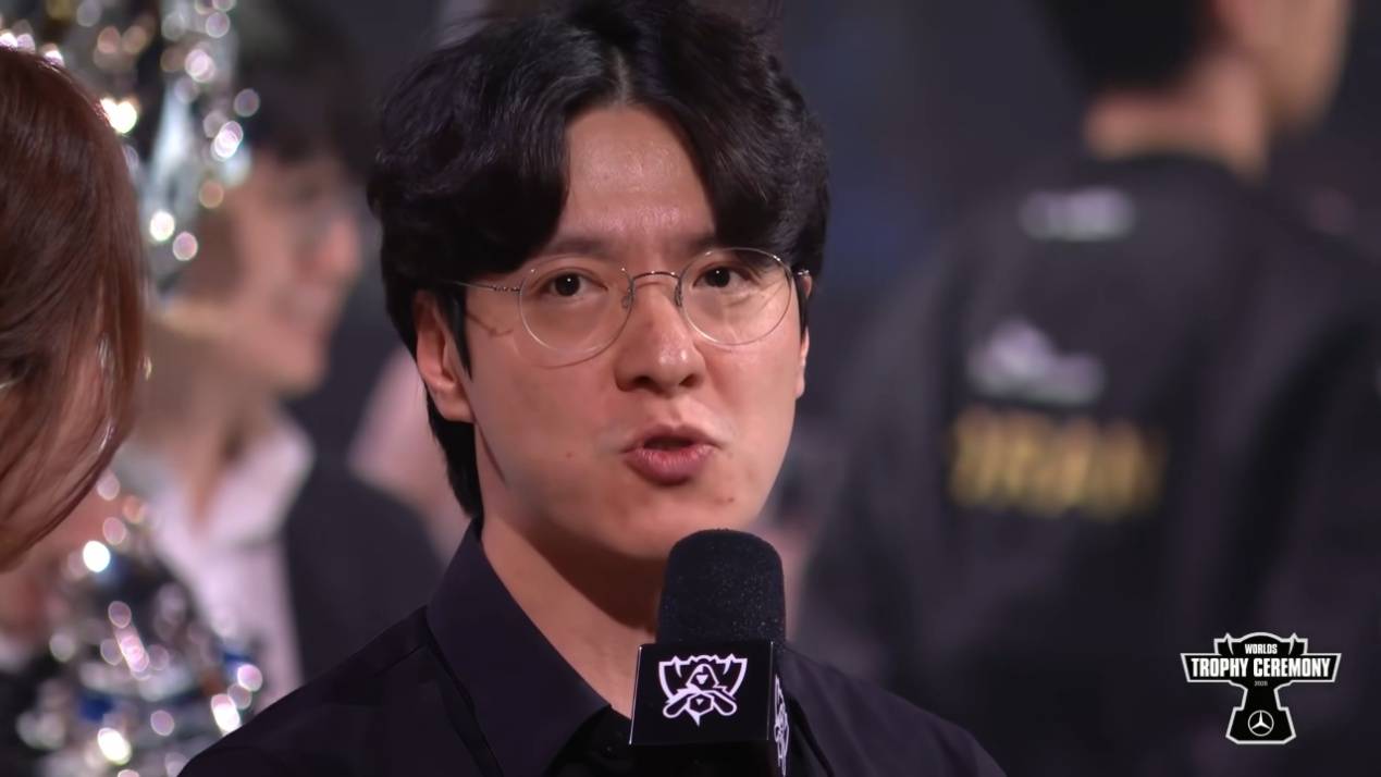 LOL迎(yíng)来重大爆料(liào)!拳(quán)头官方(fāng)透(tòu)露,LCK明(míng)年的比(bǐ)赛,教练或参与指挥