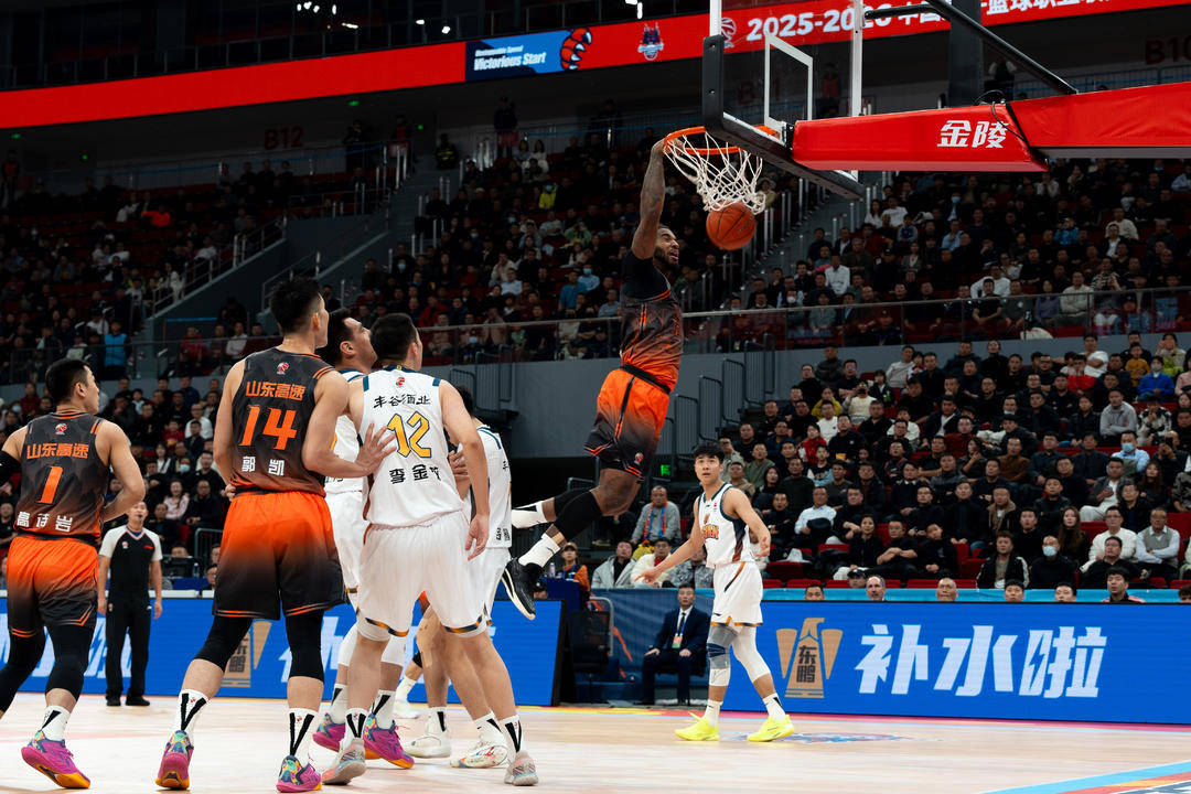 三外援打全(quán)华班(bān)，山东高速男篮临沂主场首战赢得有(yǒu)點(diǎn)难