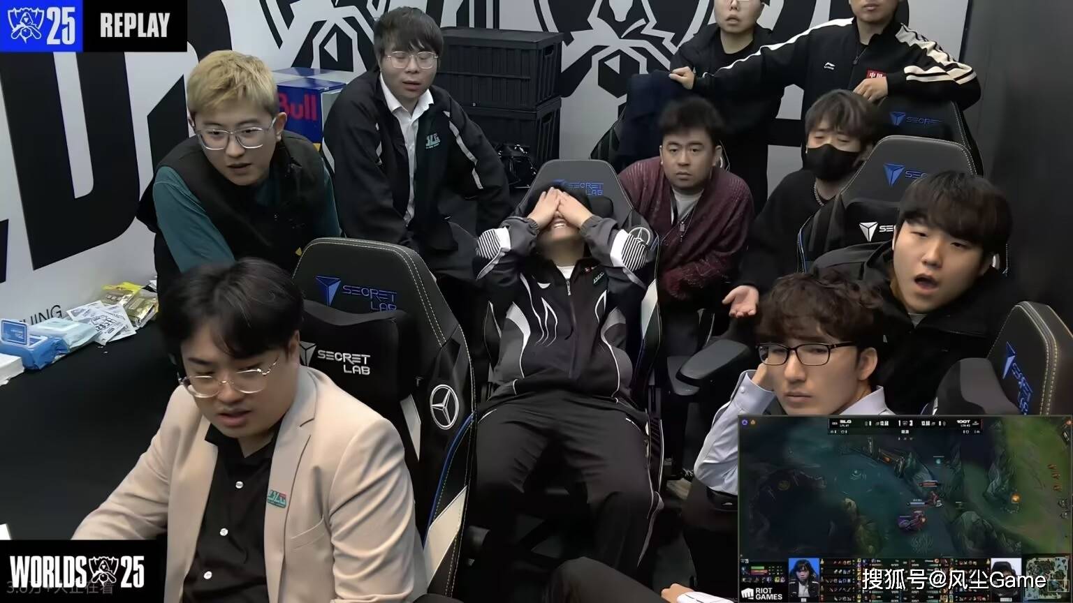 LOL最(zuì)强全华班成为笑话！国一中被對(duì)位MVP，對(duì)手嘲讽：NA＞LPL