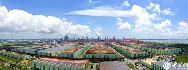 青(qīng)岛特钢綠(lǜ)色钢鉄(tiě)铸就世(shì)界之巅，花江峡谷大(dà)桥正(zhèng)式通(tōng)车