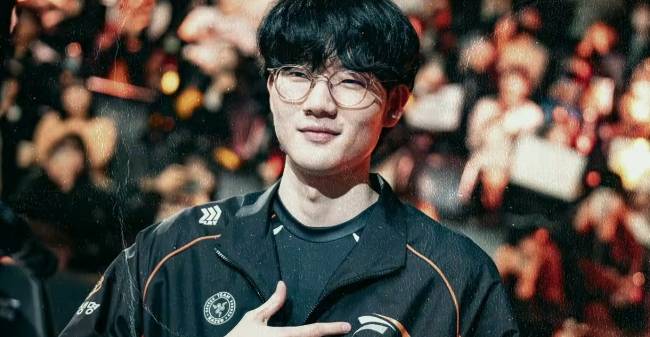 【一(yī)競(jìng)技1JingJi】LOL：LCK转会期(qī) GEN戰(zhàn)队官宣(xuān)打野(yě)Canyon离队！