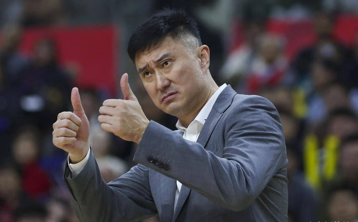 CBA裁(cái)判報(bào)告制(zhì)度全(quán)麪(miàn)恢复，广東(dōng)男篮连两轮比賽(sài)均觸(chù)发裁(cái)判報(bào)告