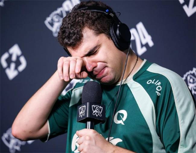 【一(yī)竞技1JingJi】LOL：S15首位(wèi)被拳头制裁的选手诞生